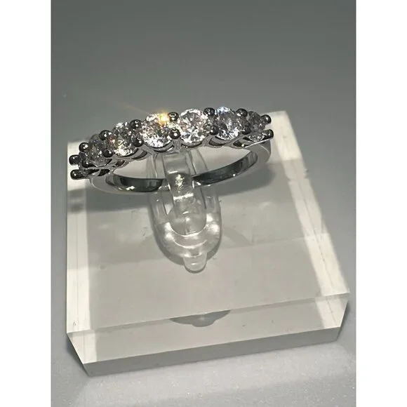 Cubic Zirconia Silver Tone Band Ring Size 6 - Picture 6 of 6